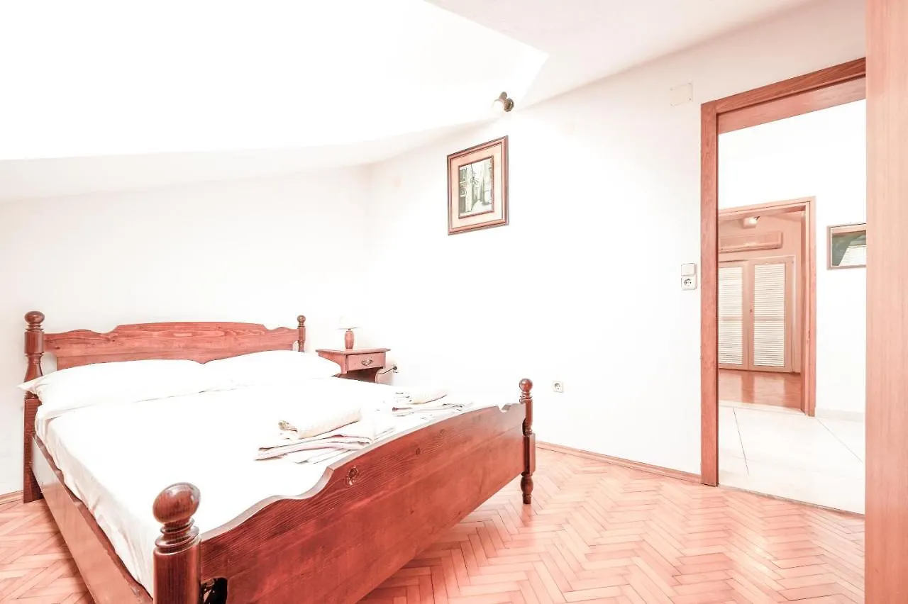 Vila Veljko Okrug Gornji Guest house