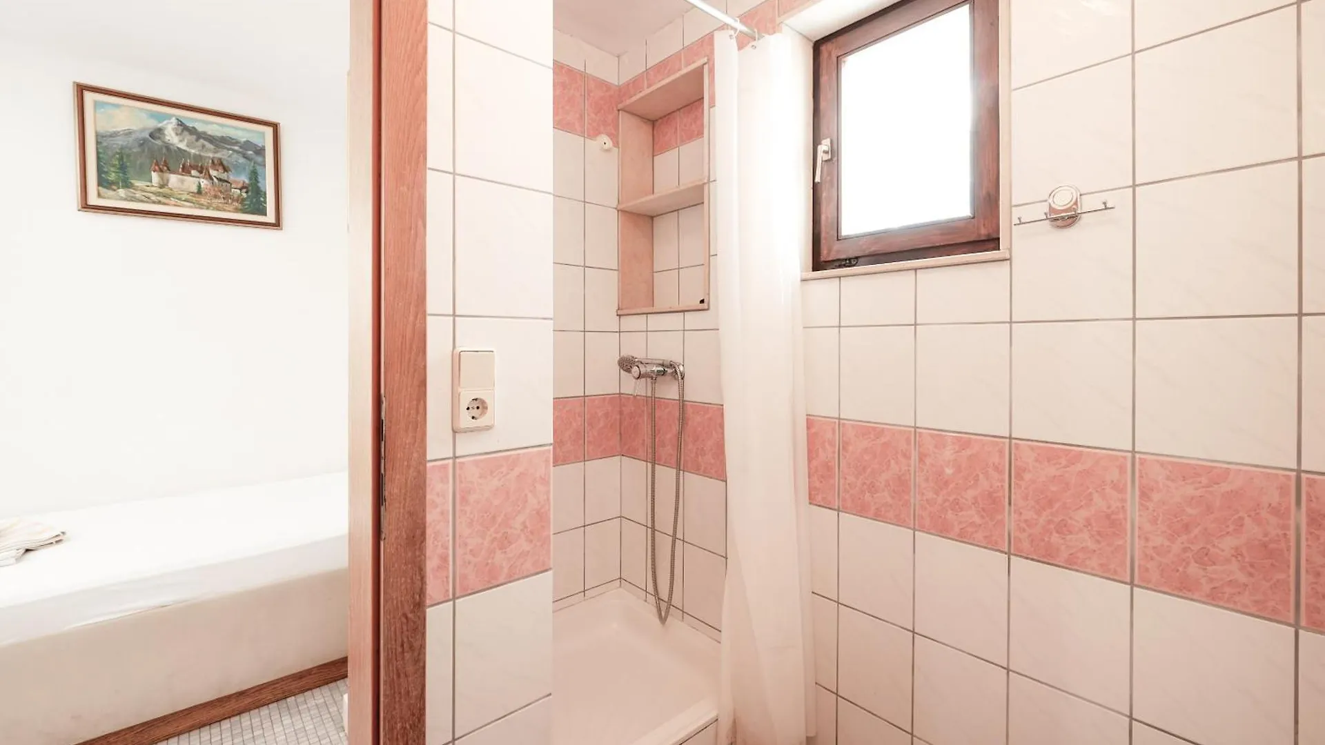 Guest house Vila Veljko Okrug Gornji